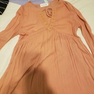 Peach Flowy dress M